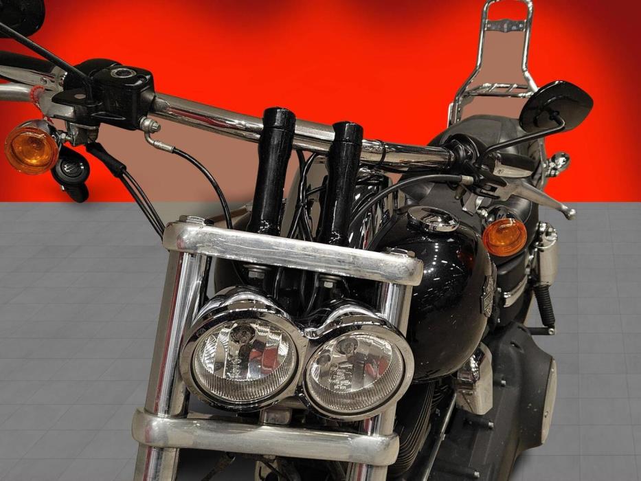 HARLEY-DAVIDSON DYNA 2014