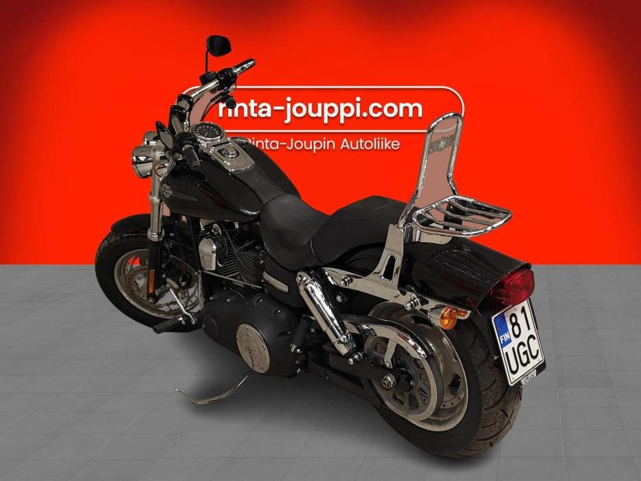 HARLEY-DAVIDSON DYNA 2014