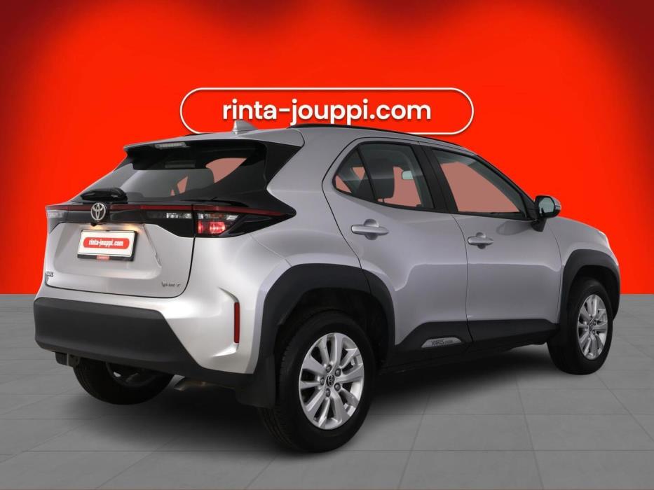 TOYOTA YARIS CROSS 2025