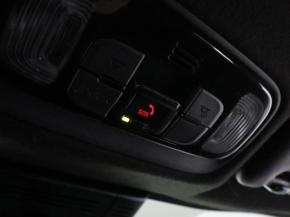 TOYOTA YARIS CROSS 2025