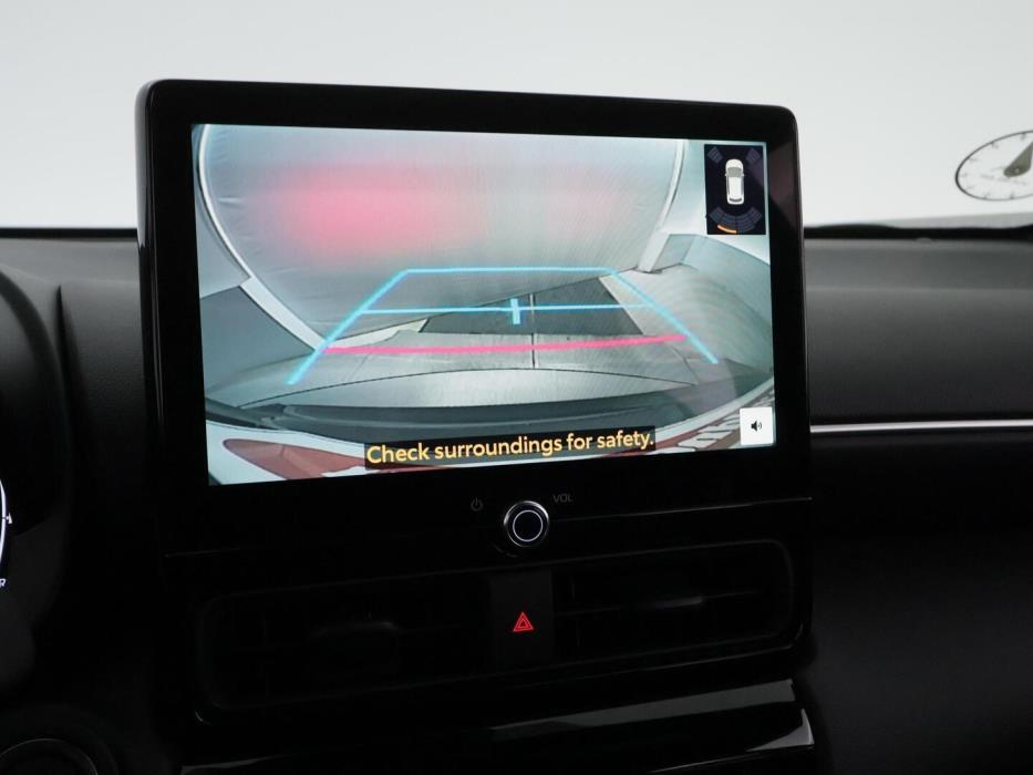 TOYOTA YARIS CROSS 2025