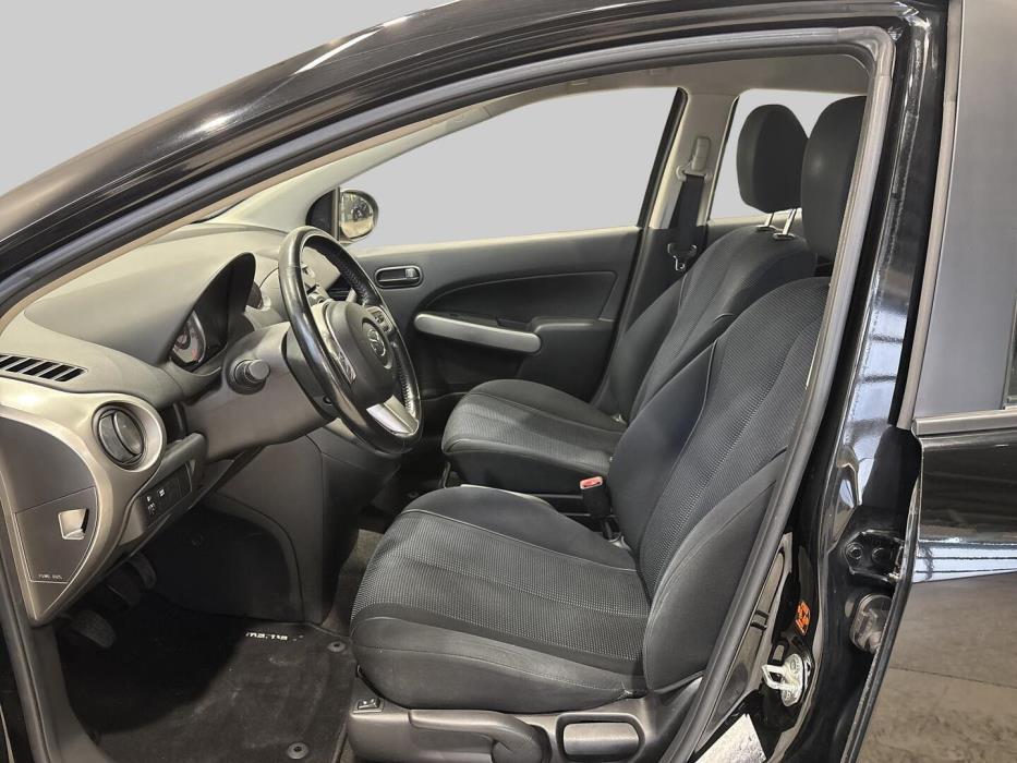 MAZDA Mazda2 2008