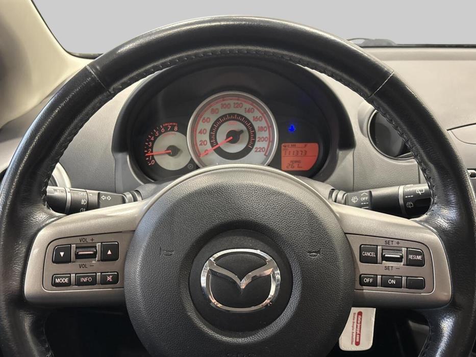 MAZDA Mazda2 2008