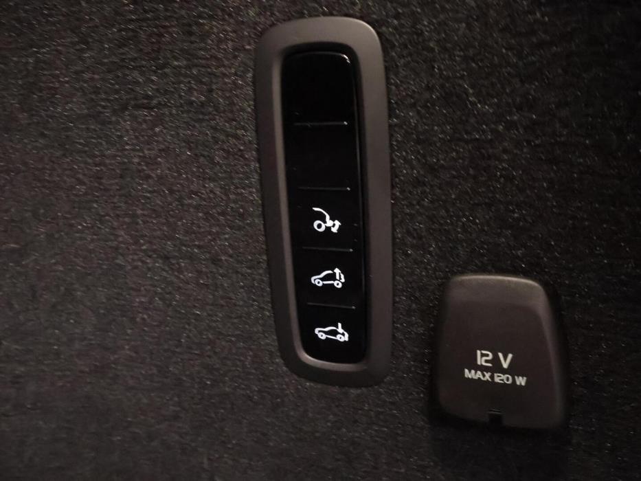 POLESTAR 3 2024