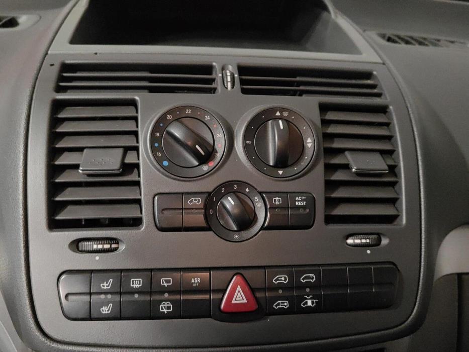 MERCEDES-BENZ Vito 2009