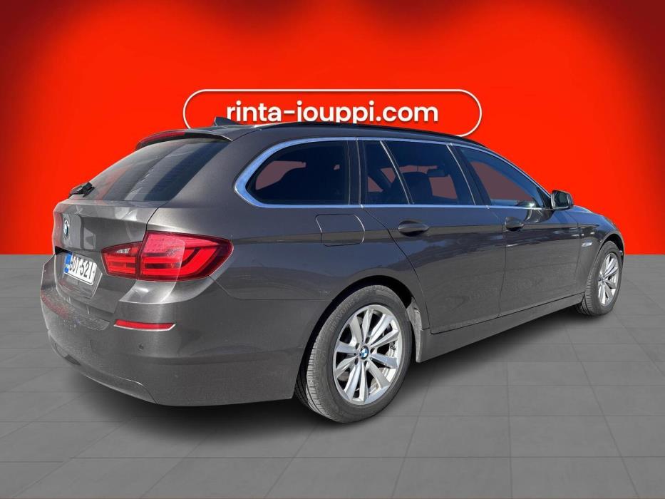 BMW 520 2011