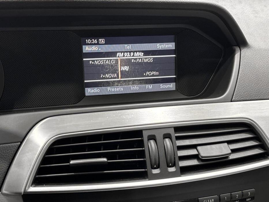 MERCEDES-BENZ C 2011