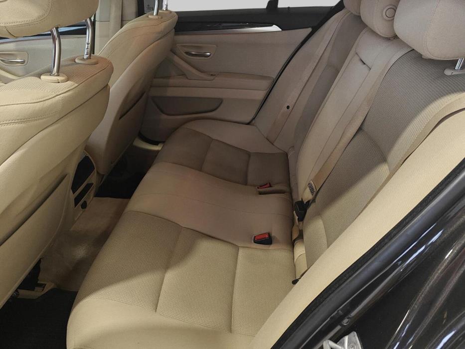 BMW 520 2015