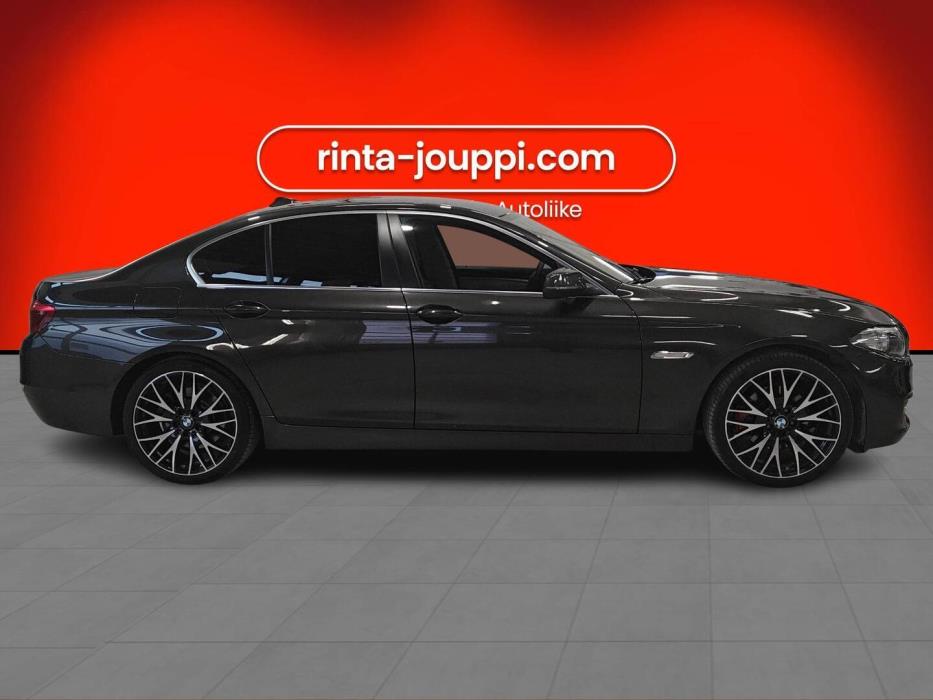 BMW 520 2015