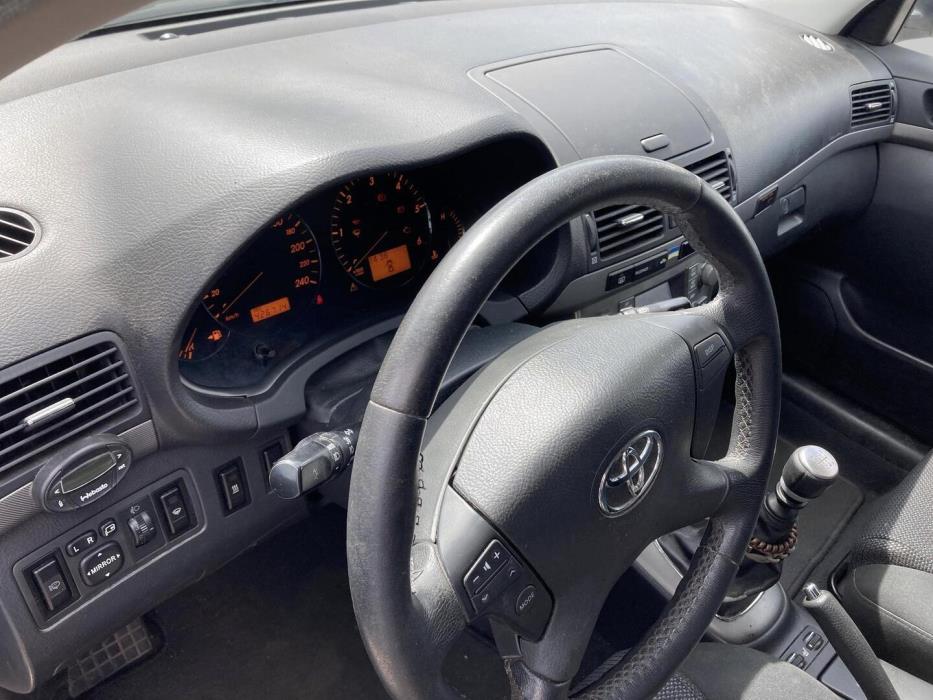 TOYOTA Avensis 2007