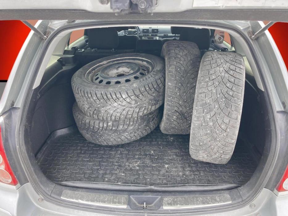 TOYOTA Avensis 2007