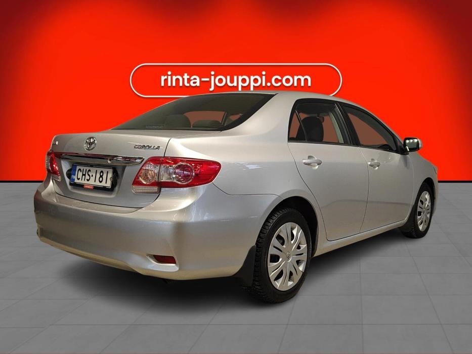 TOYOTA Corolla 2010