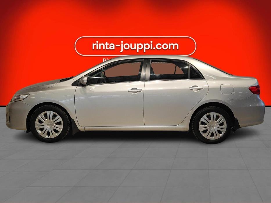 TOYOTA Corolla 2010