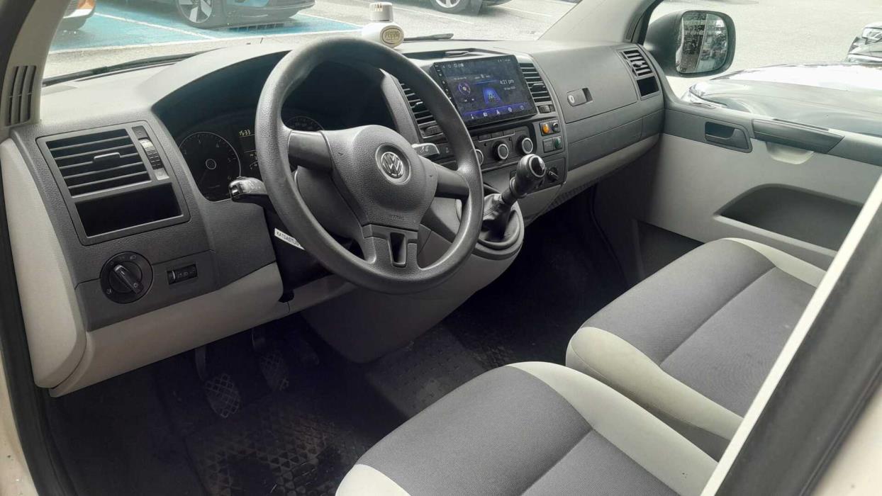 VOLKSWAGEN Transporter 2014
