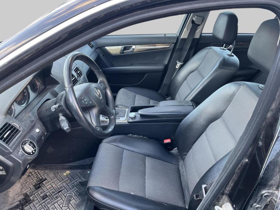 MERCEDES-BENZ C 2008