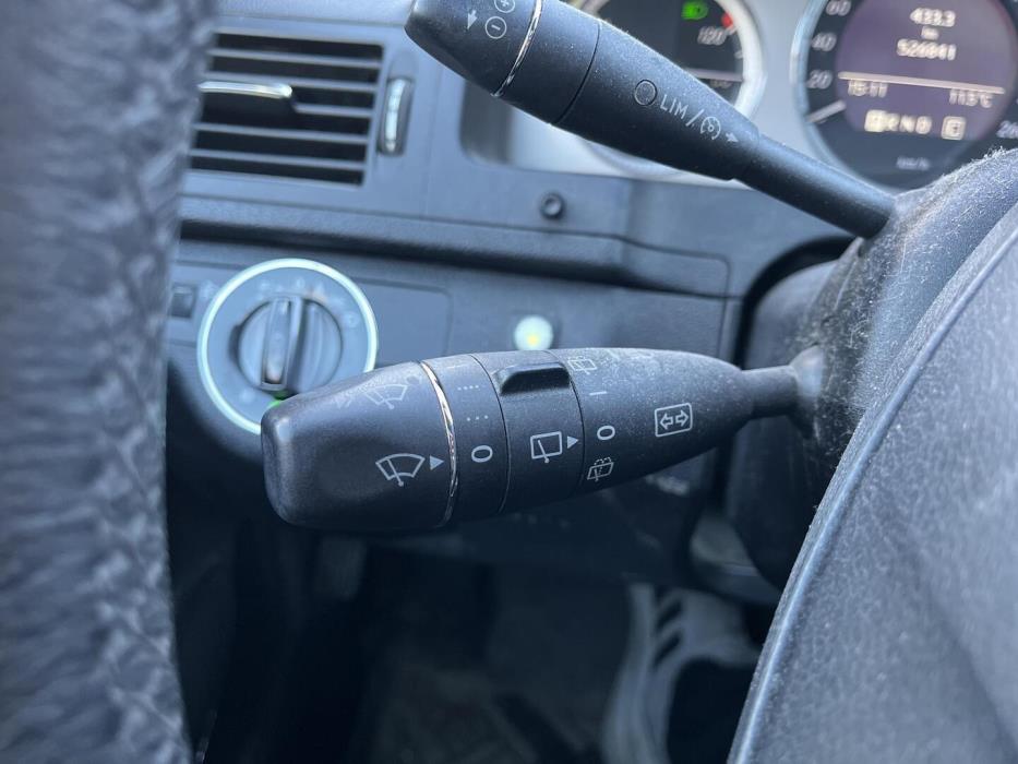 MERCEDES-BENZ C 2008