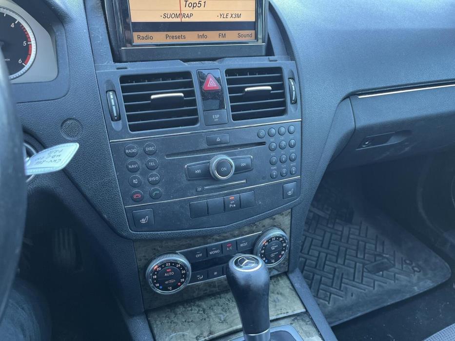 MERCEDES-BENZ C 2008