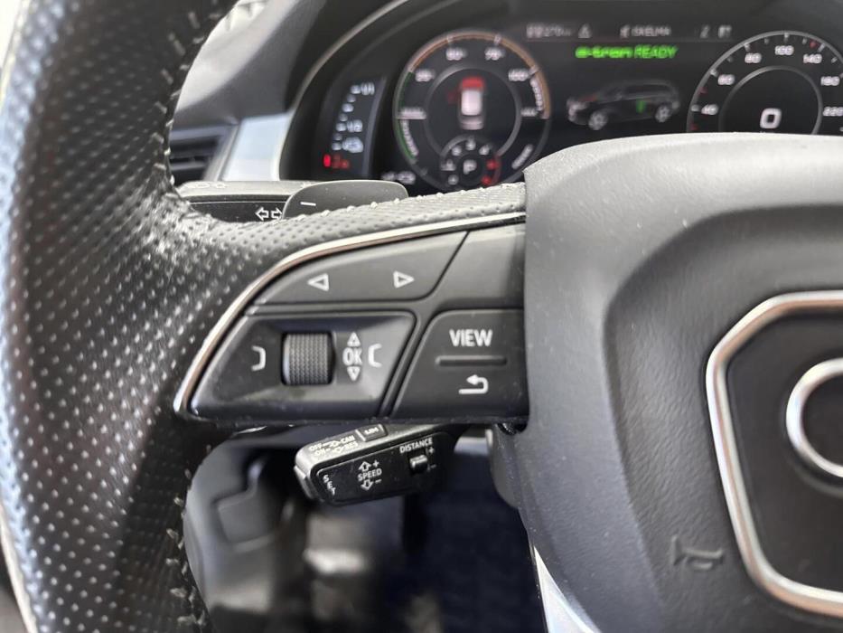 AUDI Q7 2018