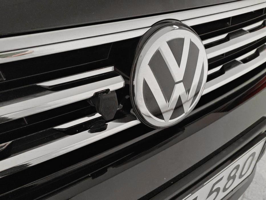 VOLKSWAGEN Tiguan 2016