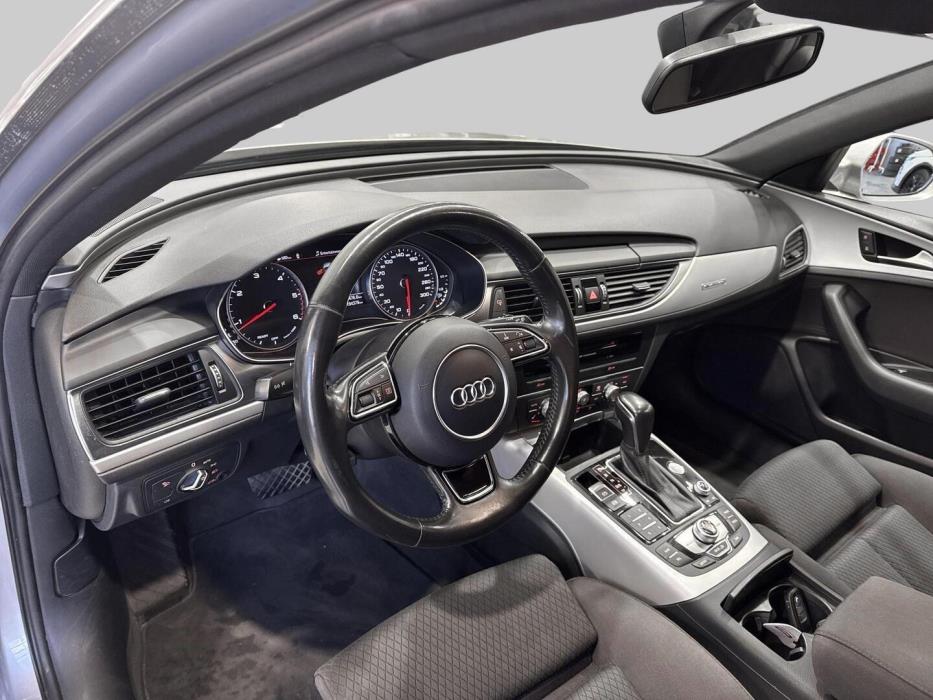 AUDI A6 2016