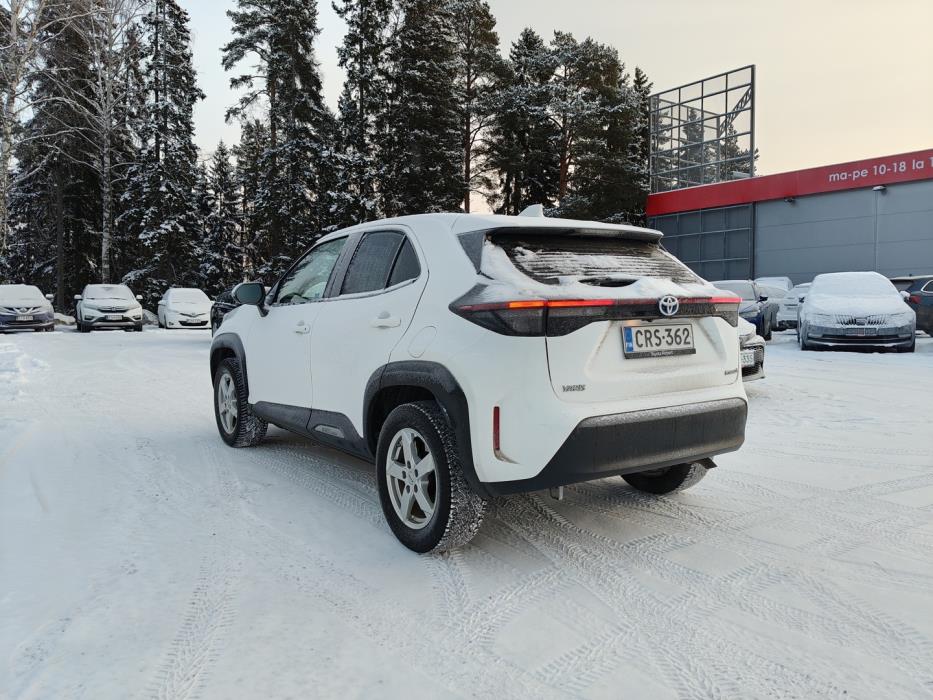 TOYOTA YARIS CROSS 2024