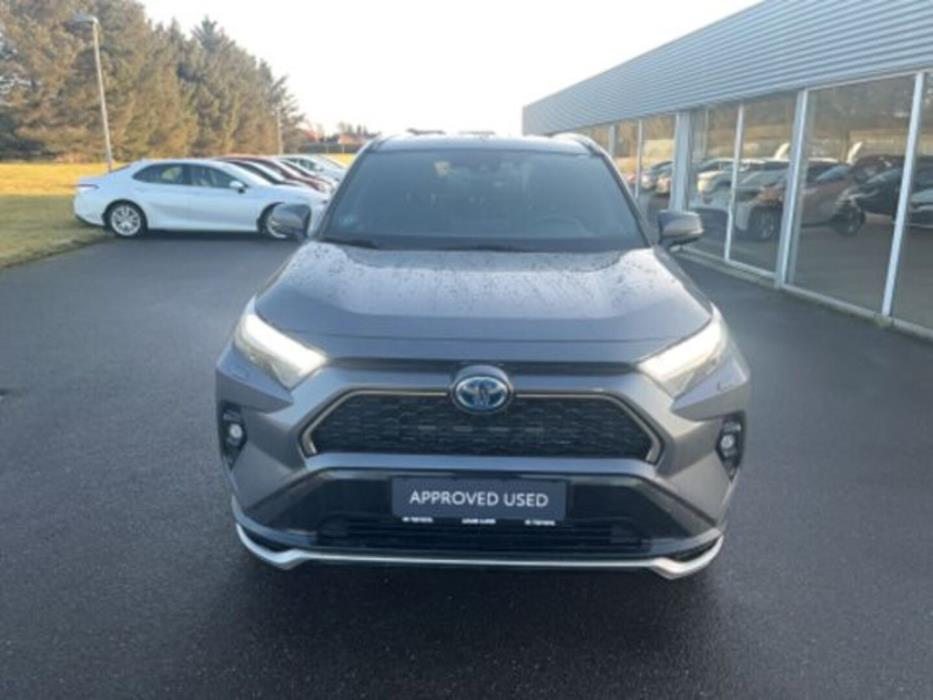 TOYOTA RAV4 PLUG-IN 2023