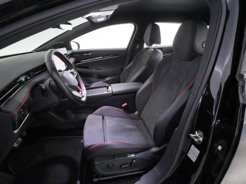 VOLKSWAGEN ID.7 2025