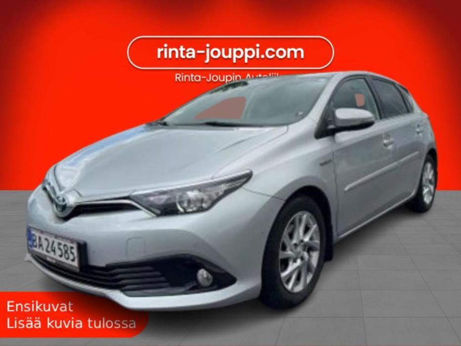 TOYOTA AURIS 2016