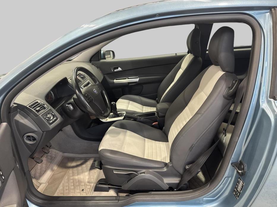 VOLVO C30 2007
