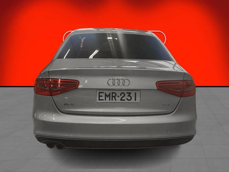 AUDI A4 2013