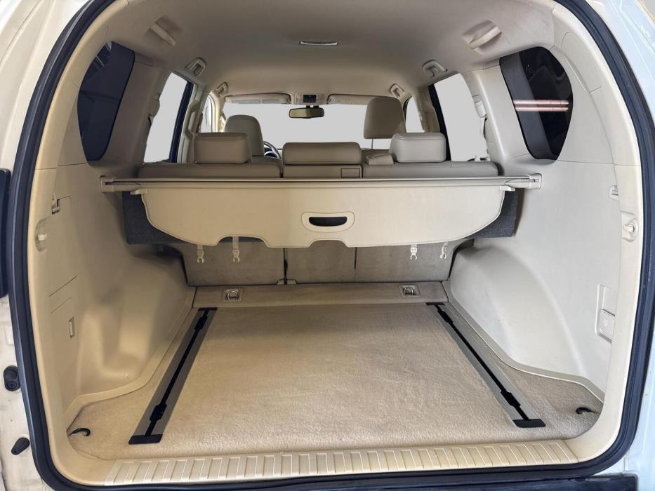 TOYOTA Land Cruiser 2016