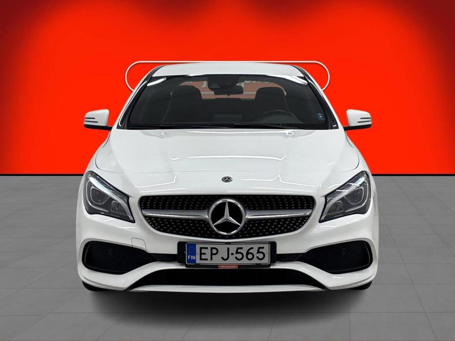 MERCEDES-BENZ CLA 2018
