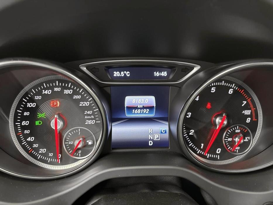 MERCEDES-BENZ CLA 2018