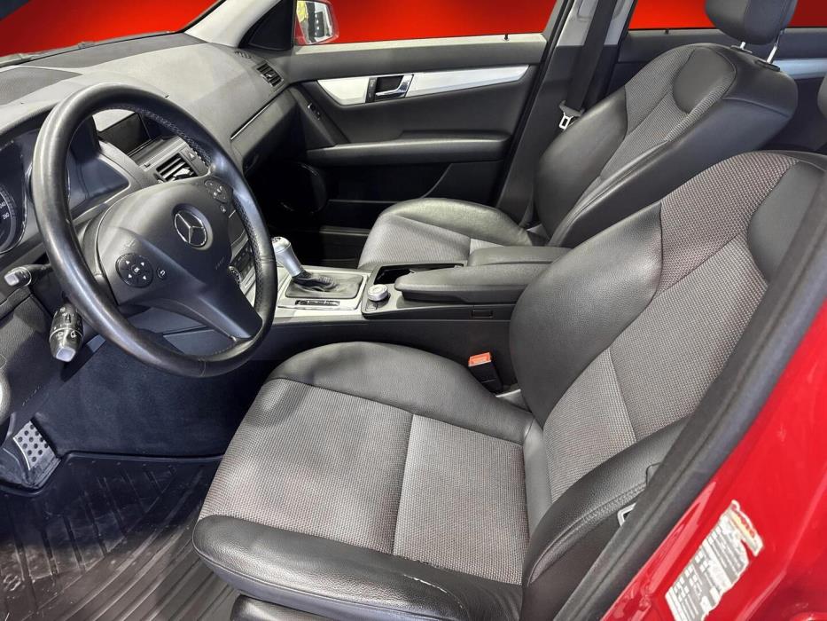 MERCEDES-BENZ C 2010