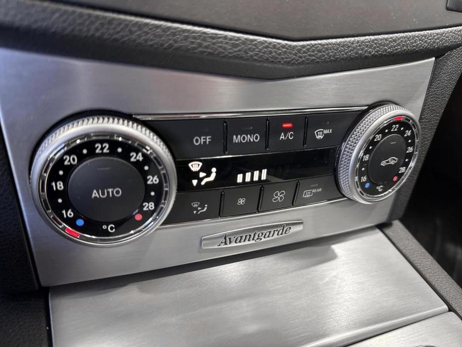 MERCEDES-BENZ C 2010