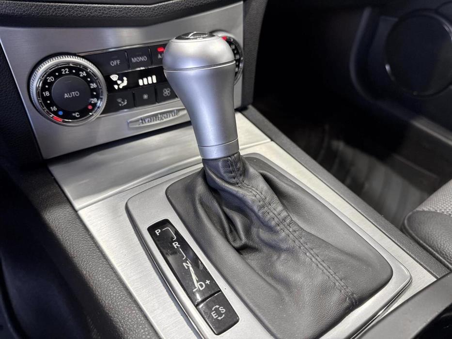 MERCEDES-BENZ C 2010