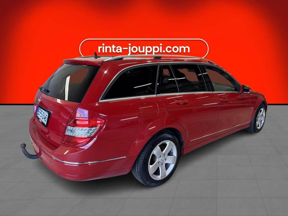 MERCEDES-BENZ C 2010