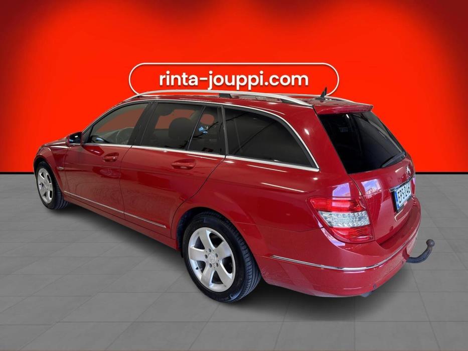 MERCEDES-BENZ C 2010