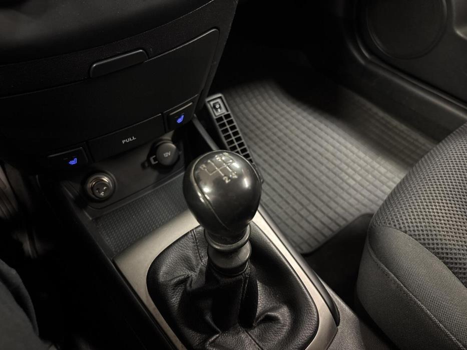 HYUNDAI i30 2008