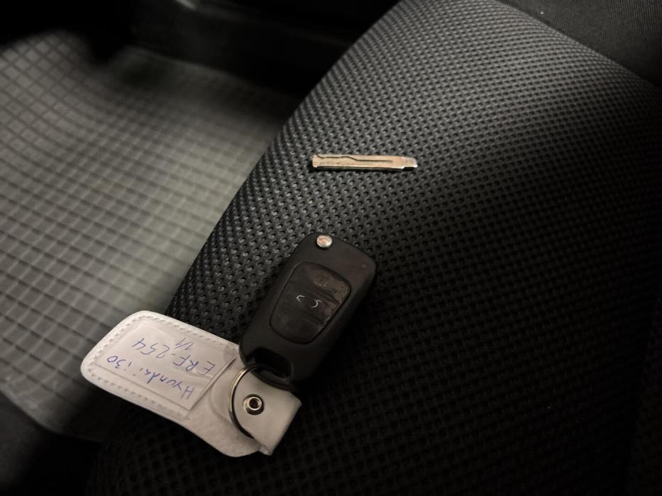 HYUNDAI i30 2008