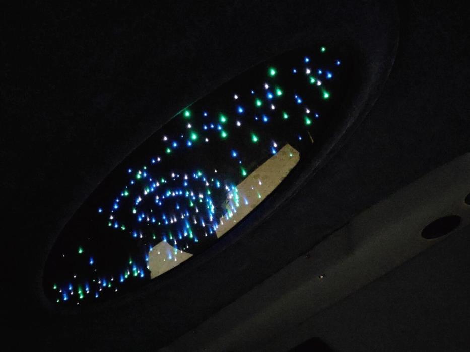 VOLKSWAGEN Transporter 2005