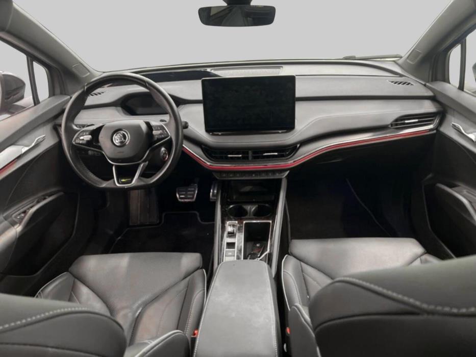 SKODA ENYAQ 2025