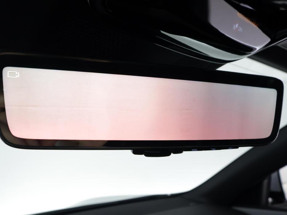 POLESTAR 4 2025