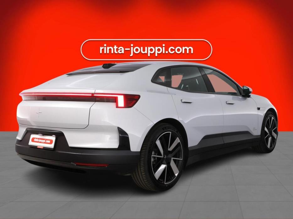 POLESTAR 4 2025