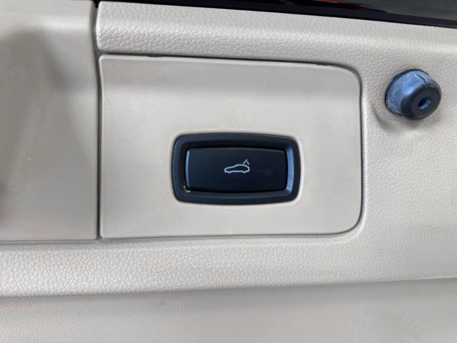 PORSCHE PANAMERA 4 2012