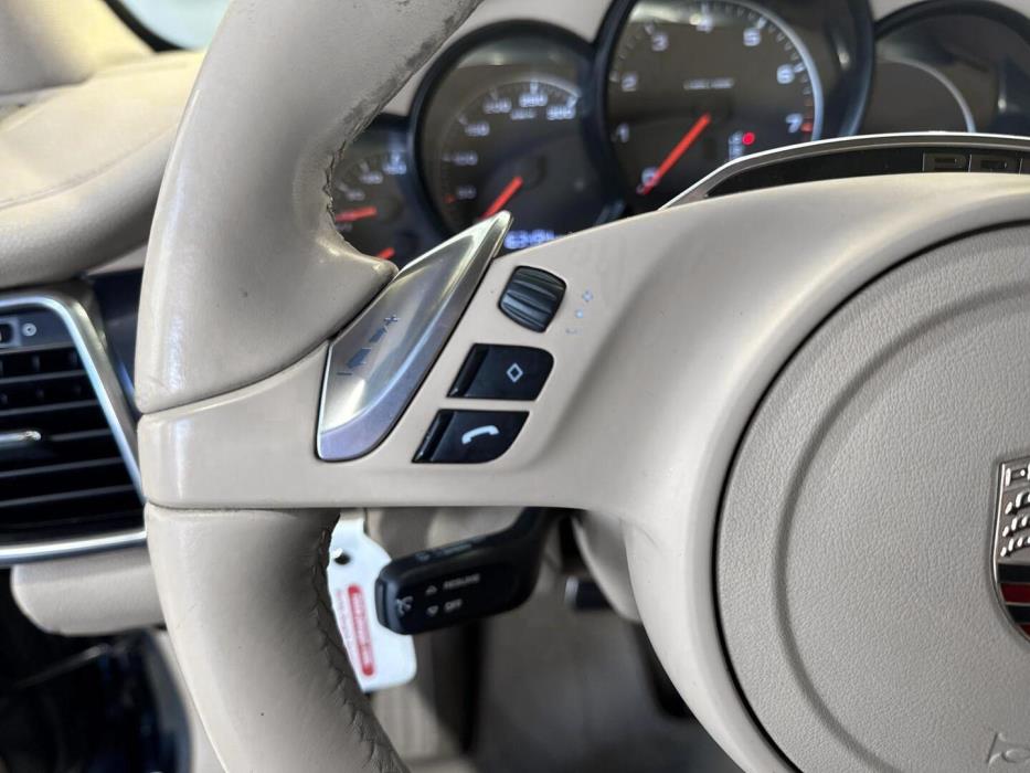 PORSCHE PANAMERA 4 2012