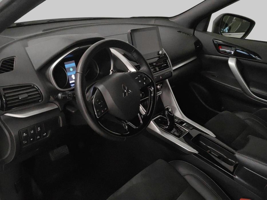 MITSUBISHI ECLIPSE CROSS 2024