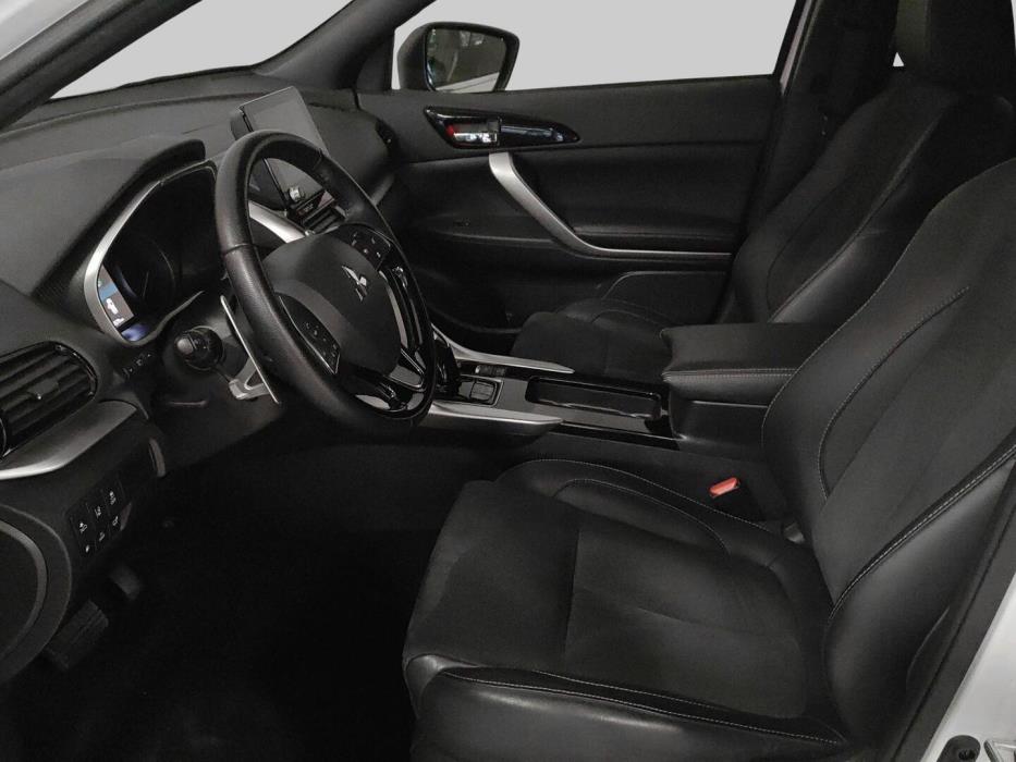 MITSUBISHI ECLIPSE CROSS 2024