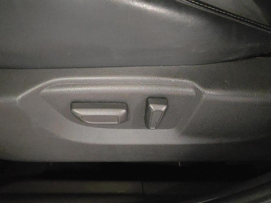 MITSUBISHI ECLIPSE CROSS 2024