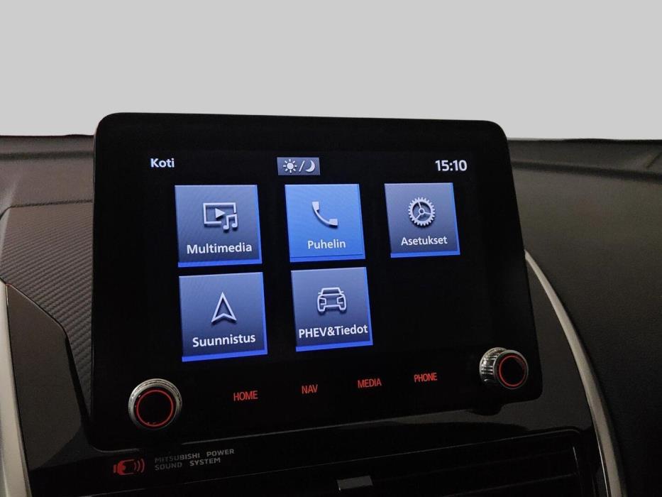 MITSUBISHI ECLIPSE CROSS 2024